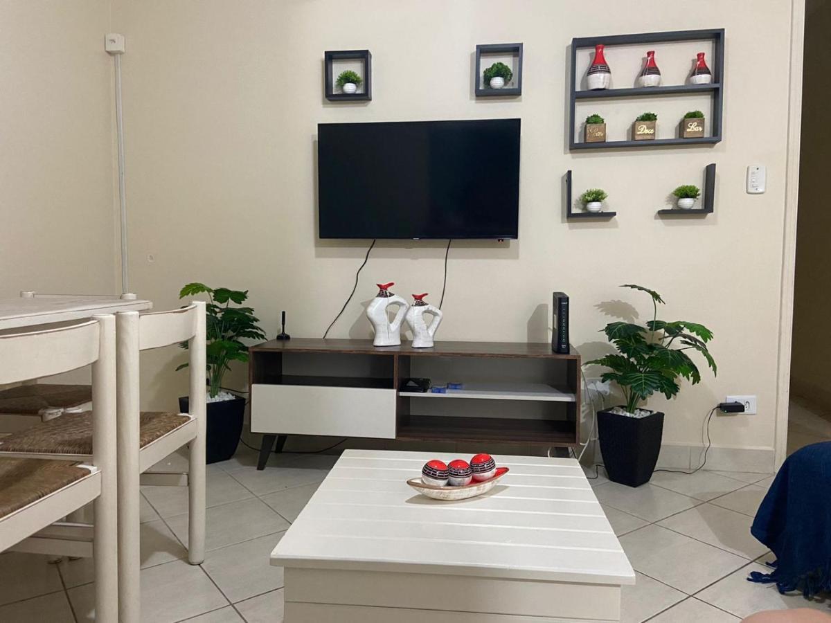 Apartamento Encantador No Guaruja, Praia Da Enseada - Apenas 600M Da Praia ! Bagian luar foto