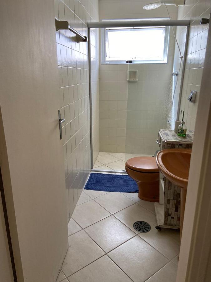 Apartamento Encantador No Guaruja, Praia Da Enseada - Apenas 600M Da Praia ! Bagian luar foto