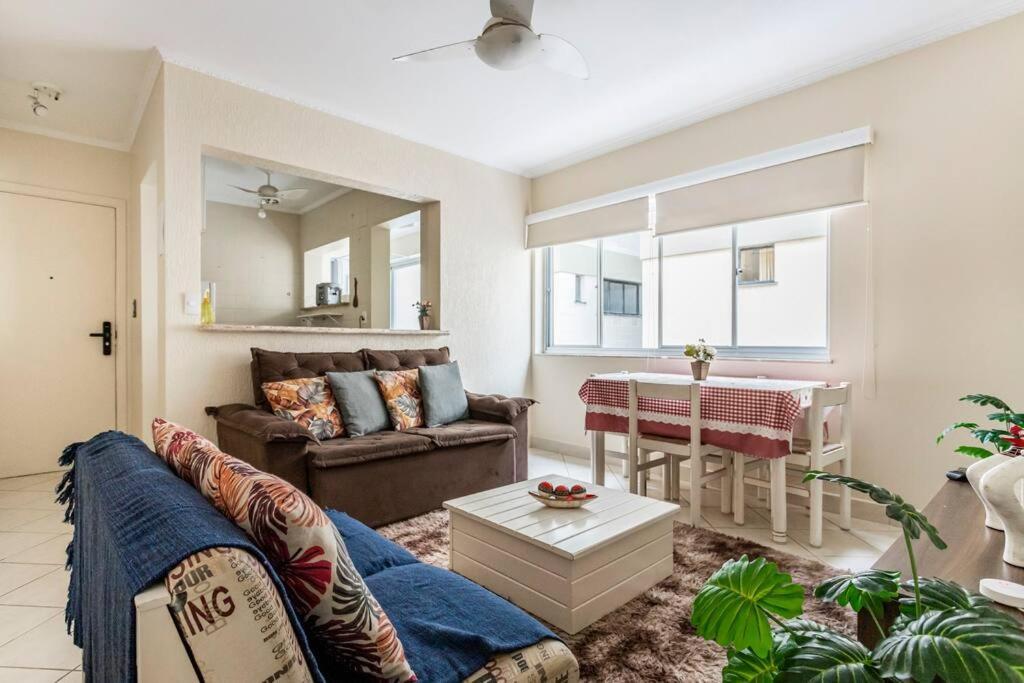 Apartamento Encantador No Guaruja, Praia Da Enseada - Apenas 600M Da Praia ! Bagian luar foto