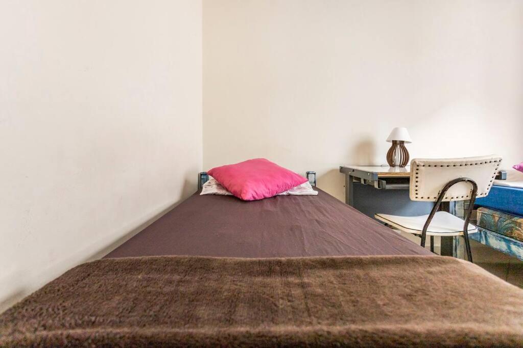 Apartamento Encantador No Guaruja, Praia Da Enseada - Apenas 600M Da Praia ! Bagian luar foto